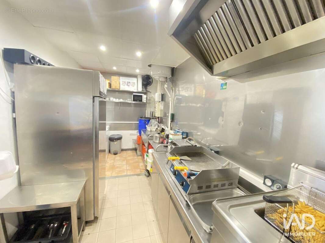 Photo 5 - Commerce à SAINT-GERMAIN-LES-CORBEIL