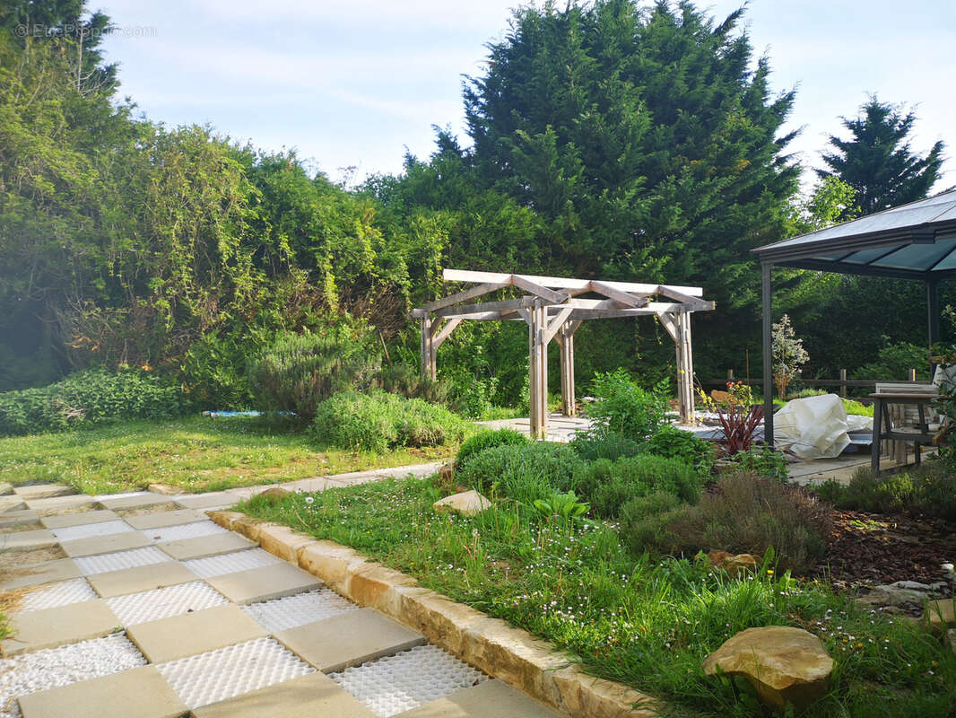 Maison à LA FERTE-ALAIS