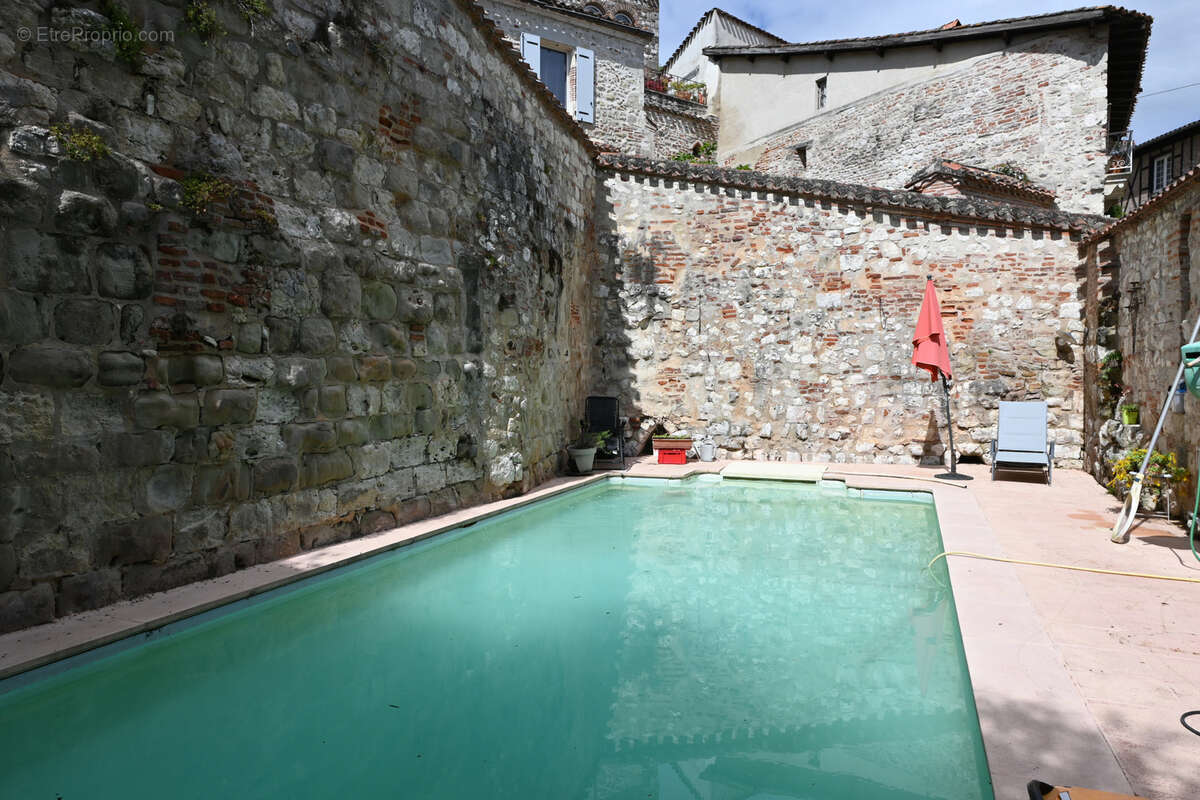 Maison à PENNE-D'AGENAIS