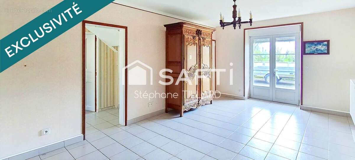 Maison 135 m² à Cesny-Bois-Halbout  - photo 2