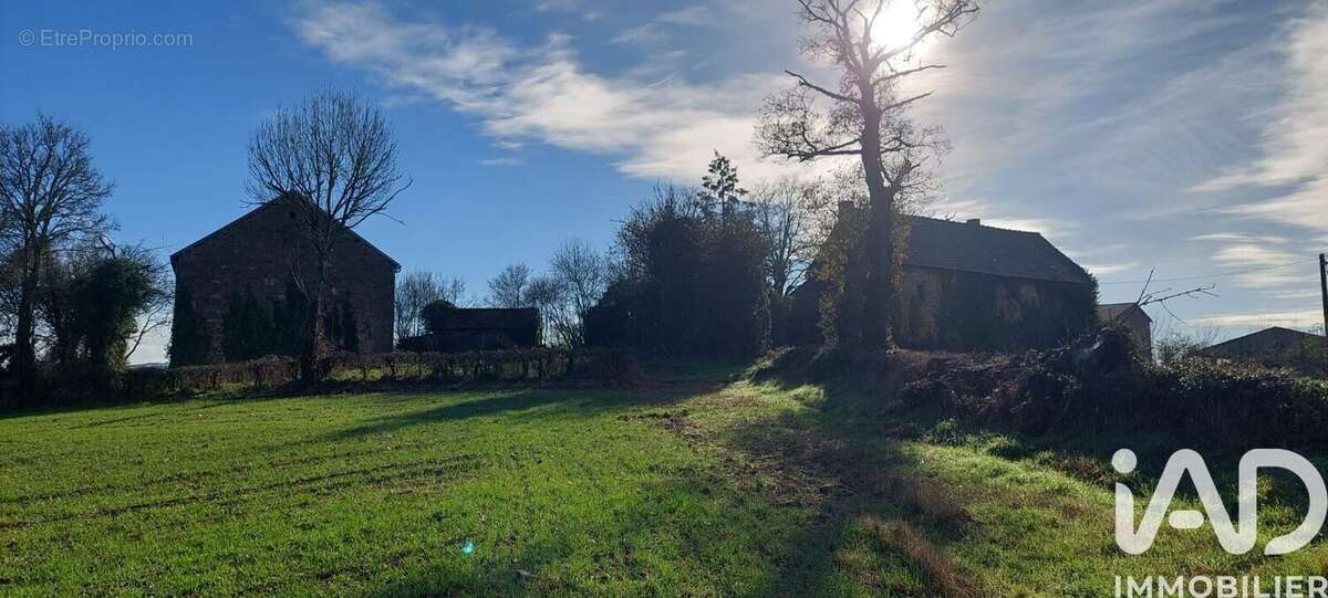 Maison 136 m² à Saint-Maurice-Pres-Pionsat  - photo 2