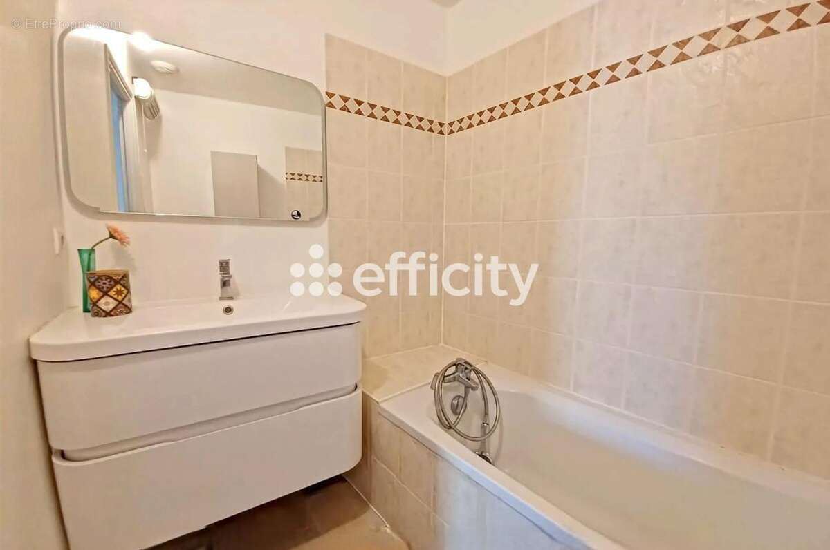 Appartement à SAINT-CANNAT
