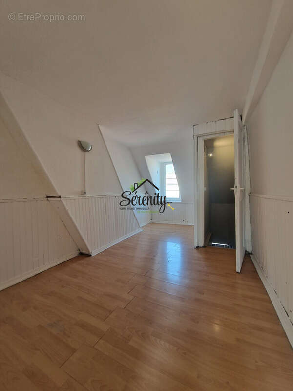 Maison 78 m² à Cambrai  - photo 6
