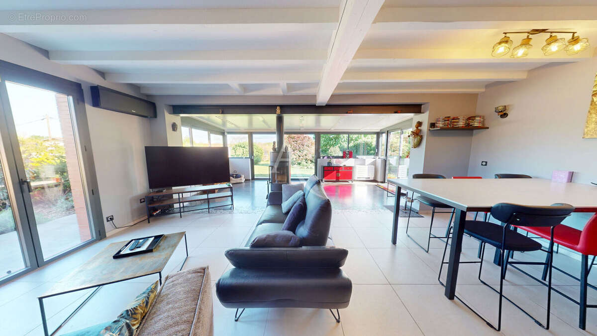 Maison à FONTENILLES