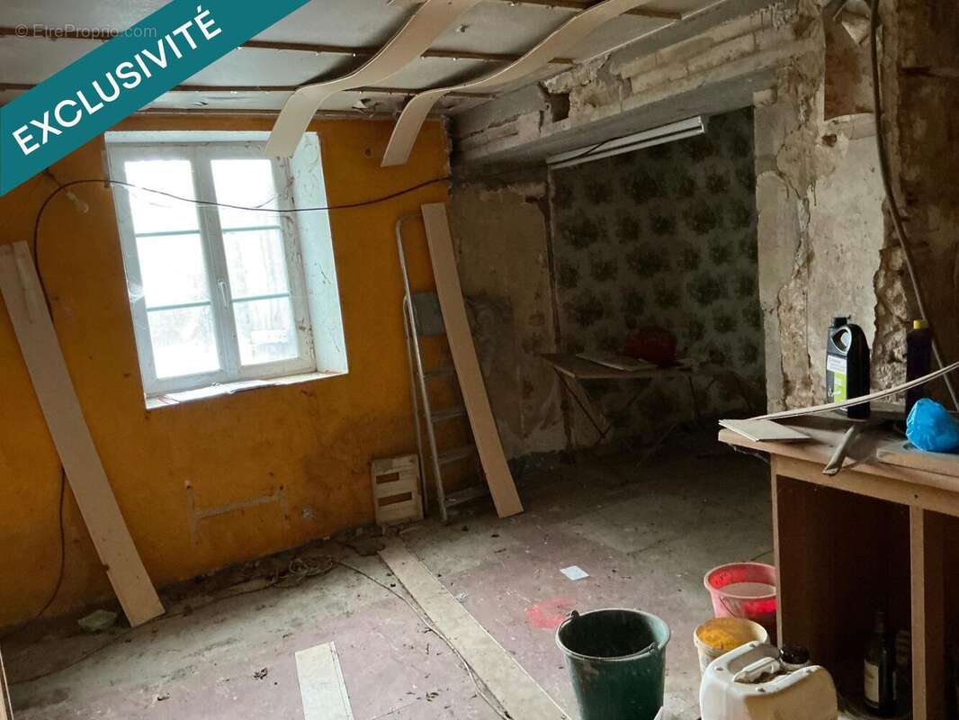 Maison 80 m² à Vaite  - photo 8