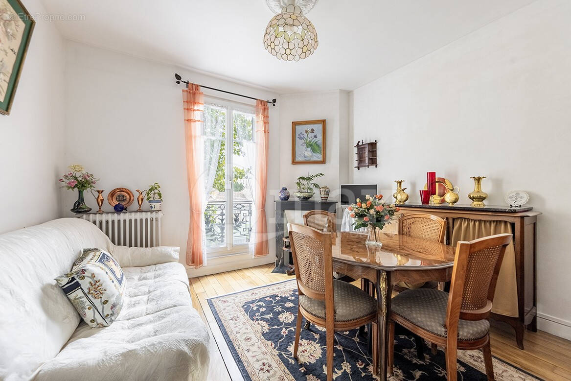 Appartement à ASNIERES-SUR-SEINE
