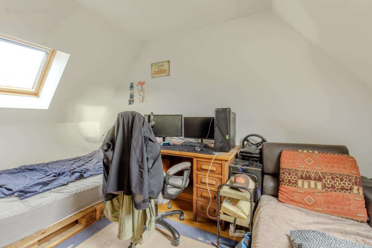 Vert - Maison à vendre avec division possible du terrain - photo 10