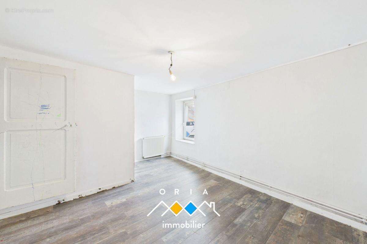 Maison à VANDELAINVILLE