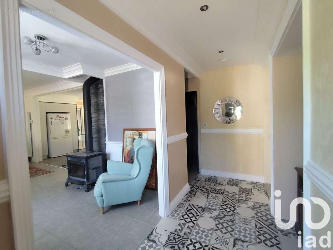 Photo 2 - Maison à SAINT-SULPICE-ET-CAMEYRAC