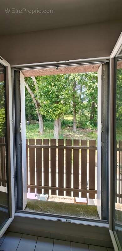 Appartement à BREUILLET