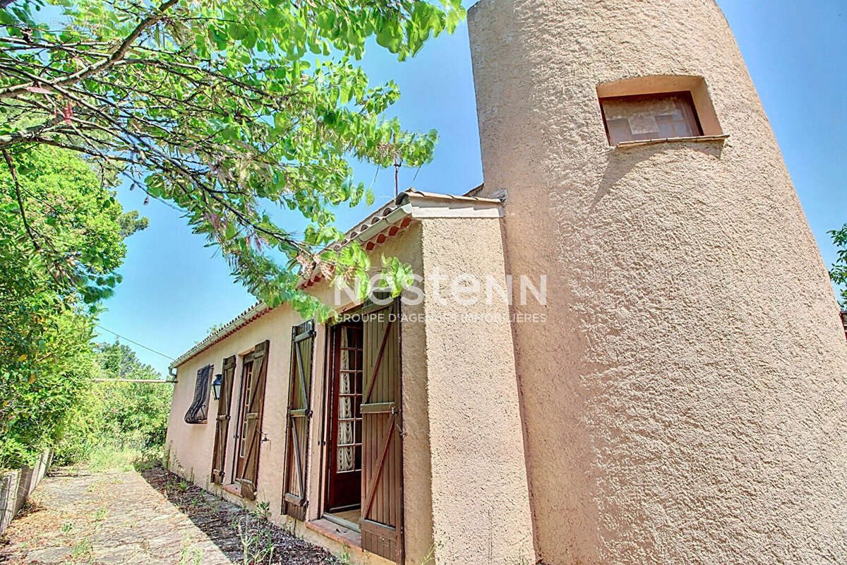 Maison à LORGUES