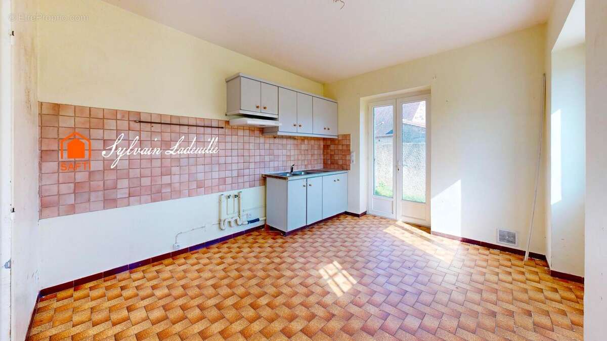 Maison 138 m² à Alles-Sur-Dordogne  - photo 5