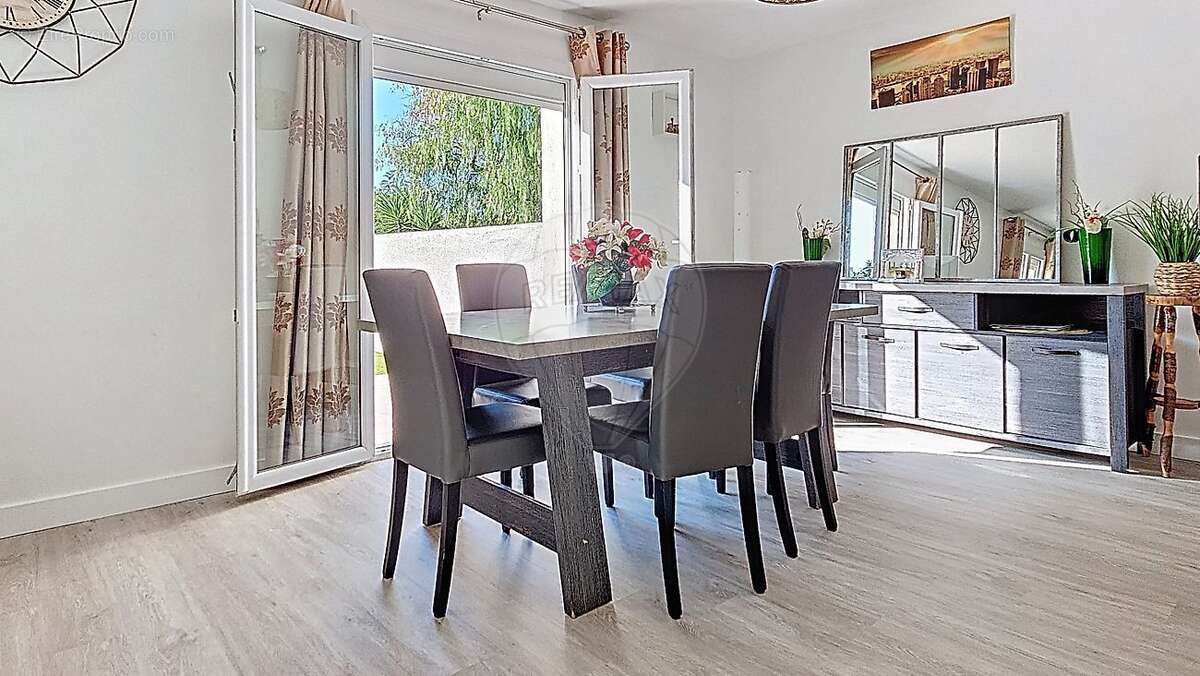 Maison à CANET-EN-ROUSSILLON