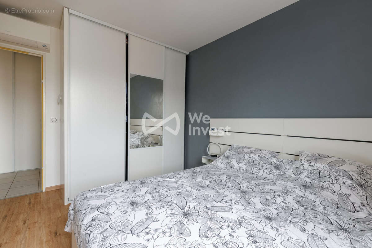 Appartement à MEYZIEU
