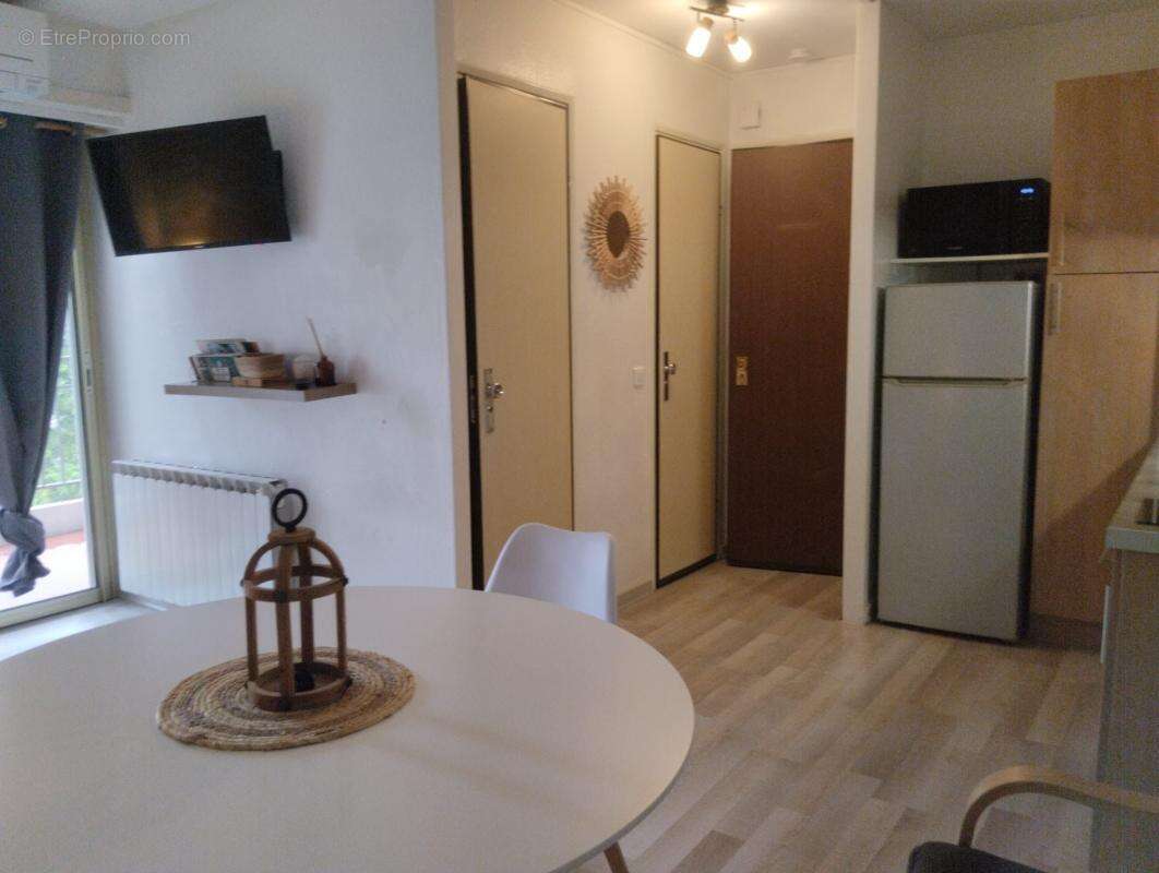 Appartement à GREOUX-LES-BAINS