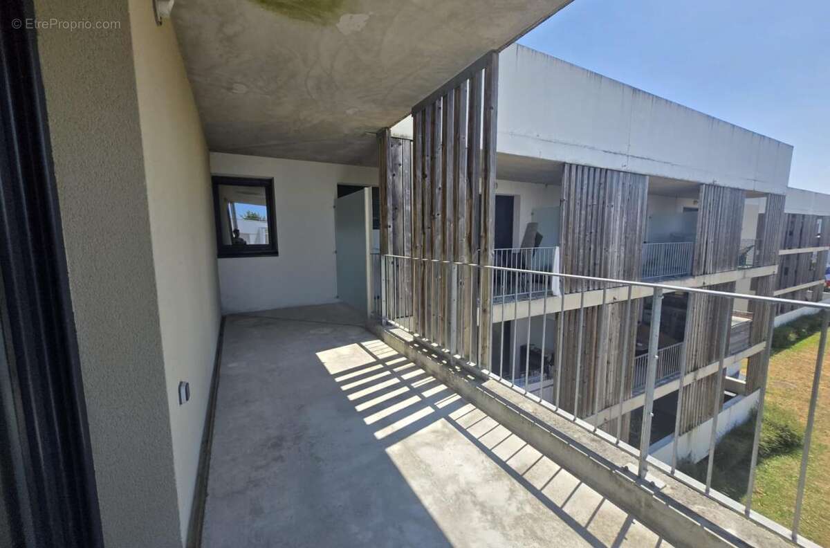 Appartement à vendre 3 pièces VILLENAVE D'ORNON (33) - photo 9