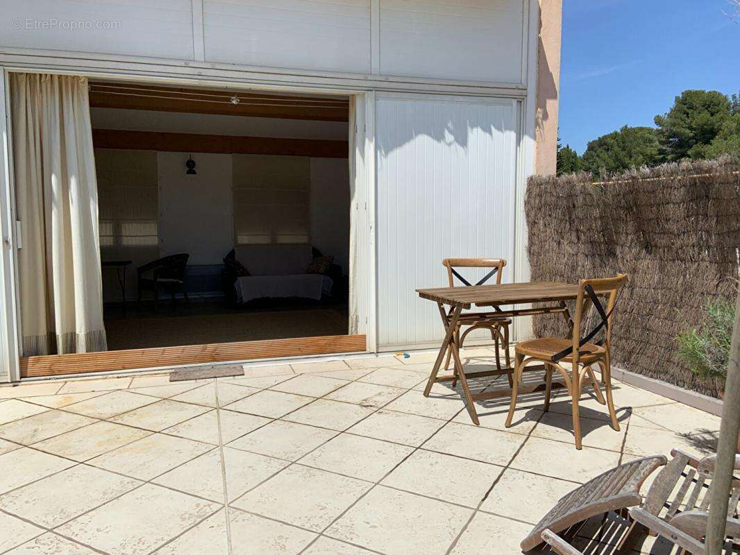 Appartement à SAUSSET-LES-PINS