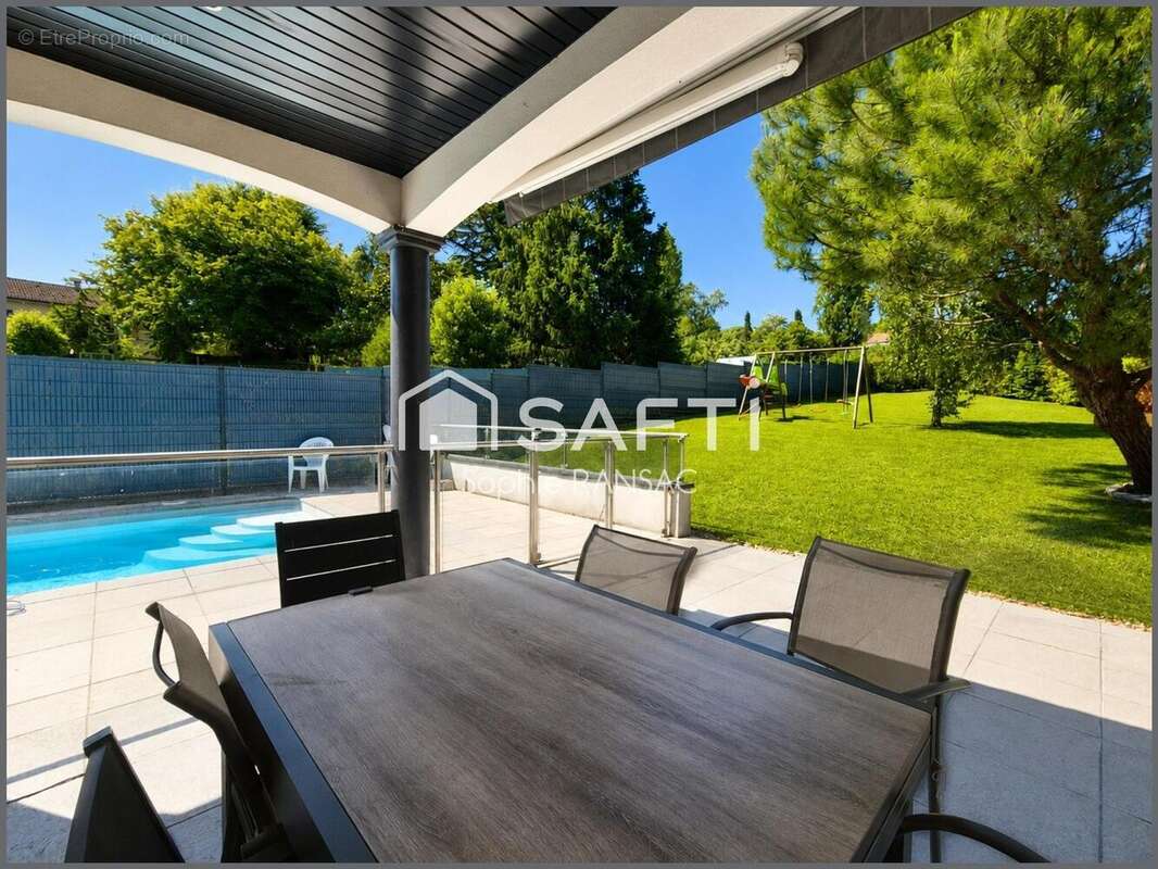 Maison 164 m² à Champcevinel  - photo 3