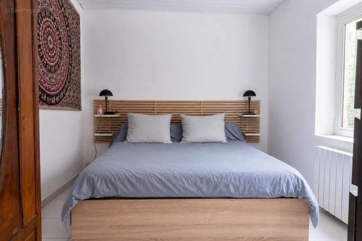 Maison 88 m² à Le Pian-Medoc  - photo 3