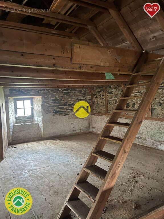 Maison à PIERREFORT