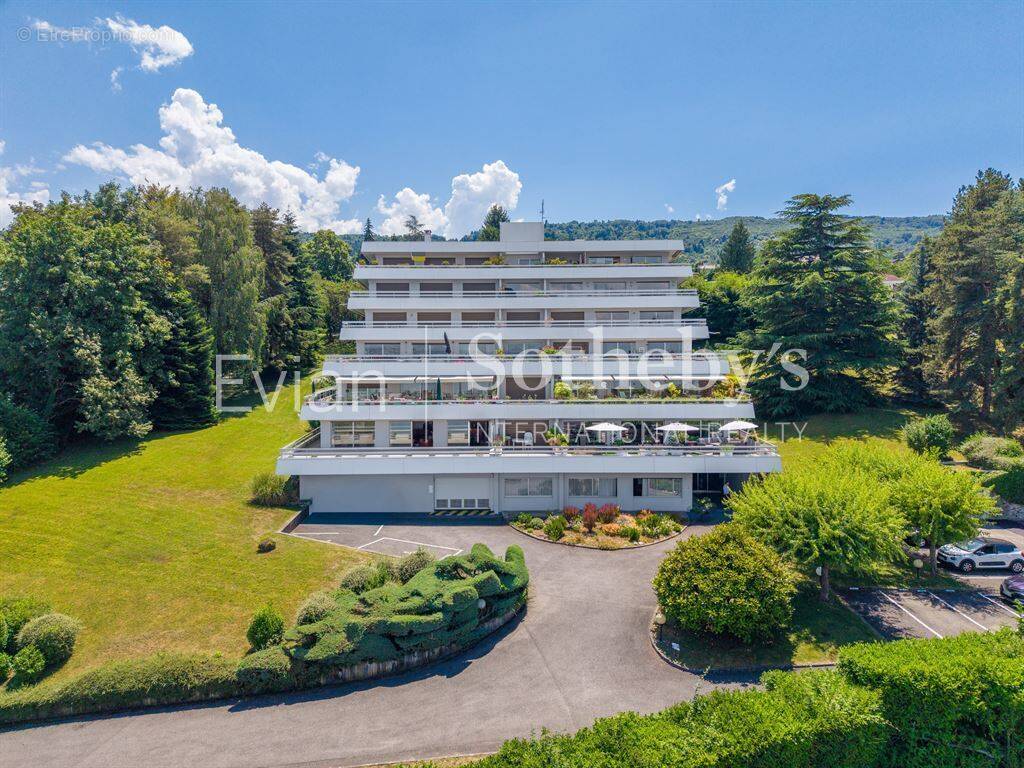 Appartement à EVIAN-LES-BAINS