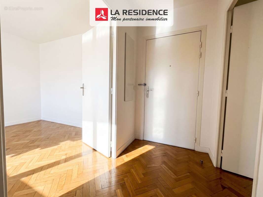 Appartement 48 m² à Versailles  - photo 5
