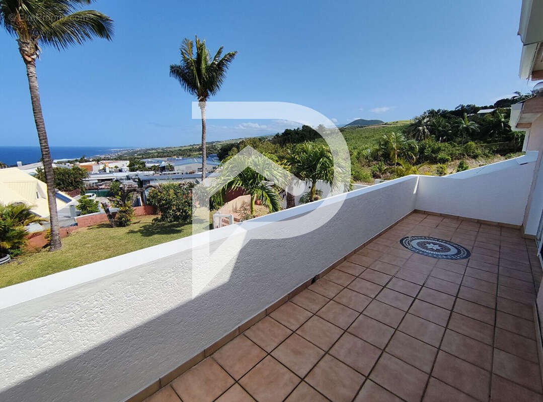 Maison à PETITE-ILE