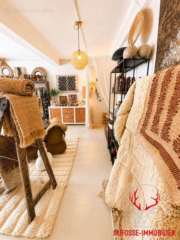 Cession droit au bail de 60 m² - concept store clé en main - photo 9