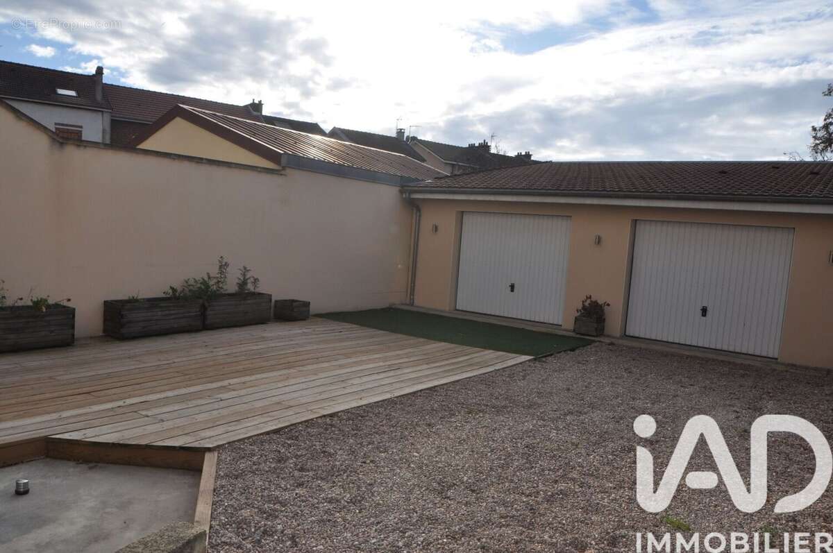 Photo 3 - Maison à MAGENTA