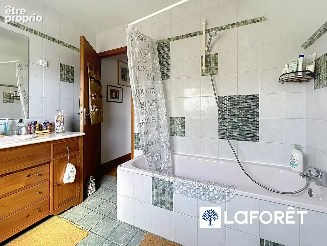 Exclusivité laforêt fauville-en-caux ? pavillon familial de 148 m² avec 5 chambres - photo 12