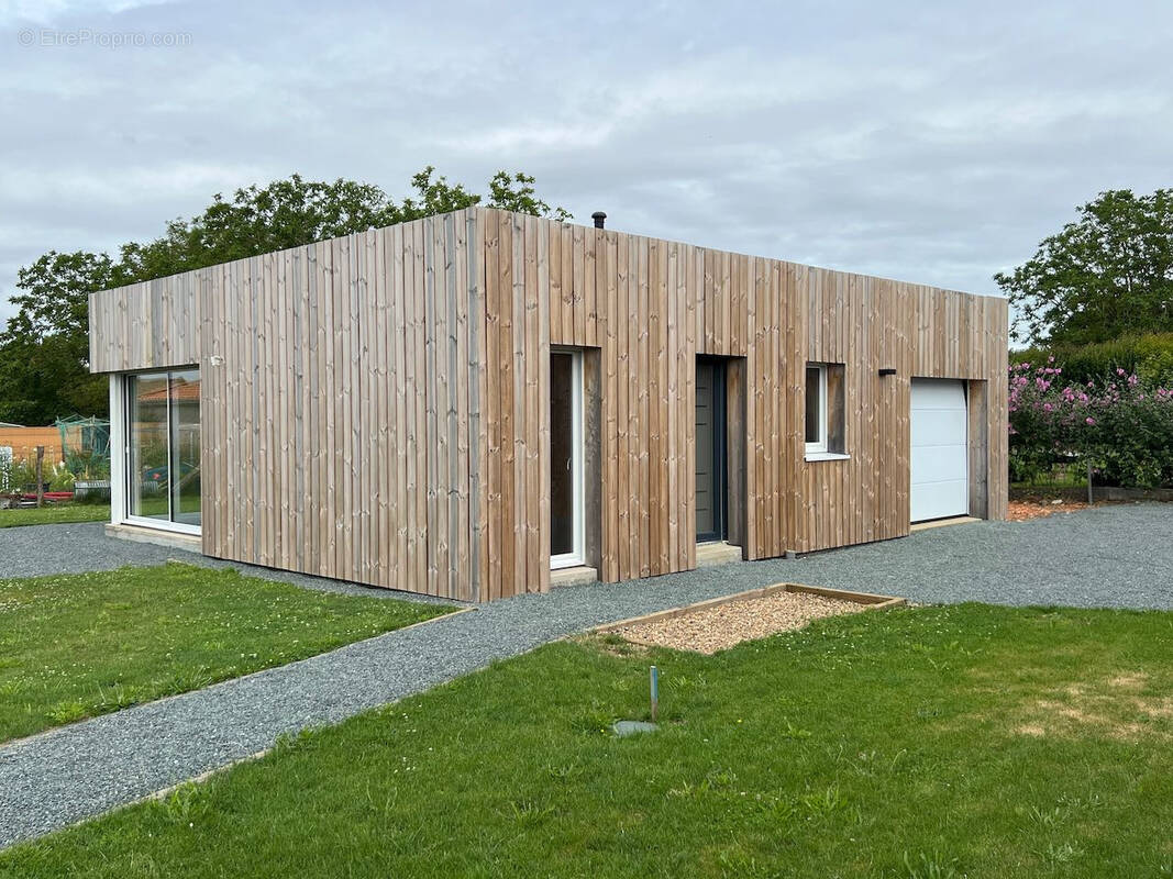 Maison à LA REORTHE