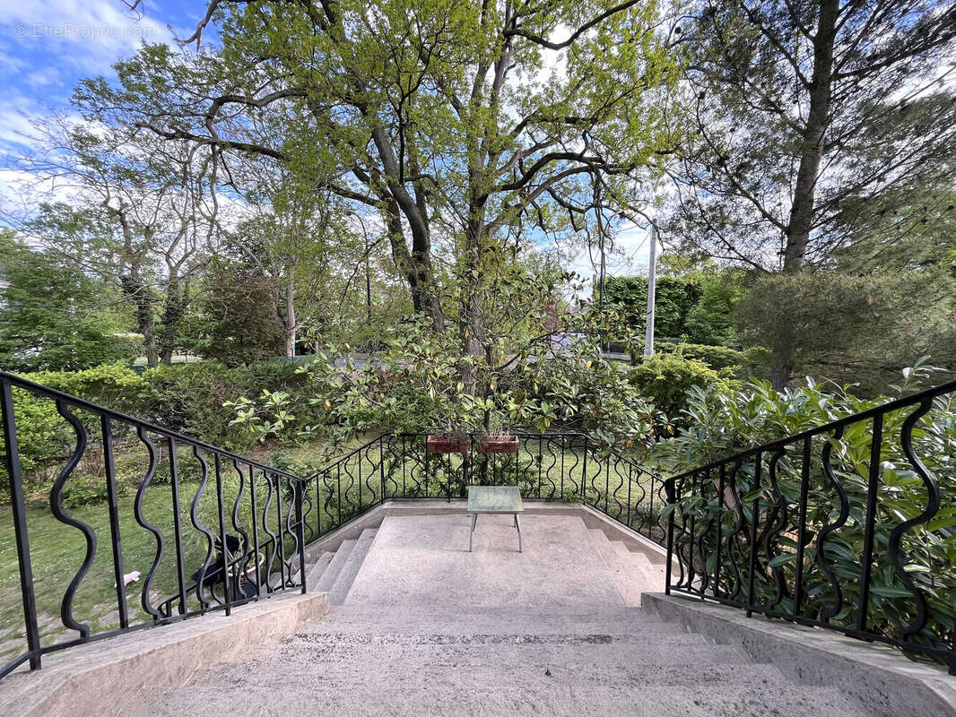 Maison à LE VESINET