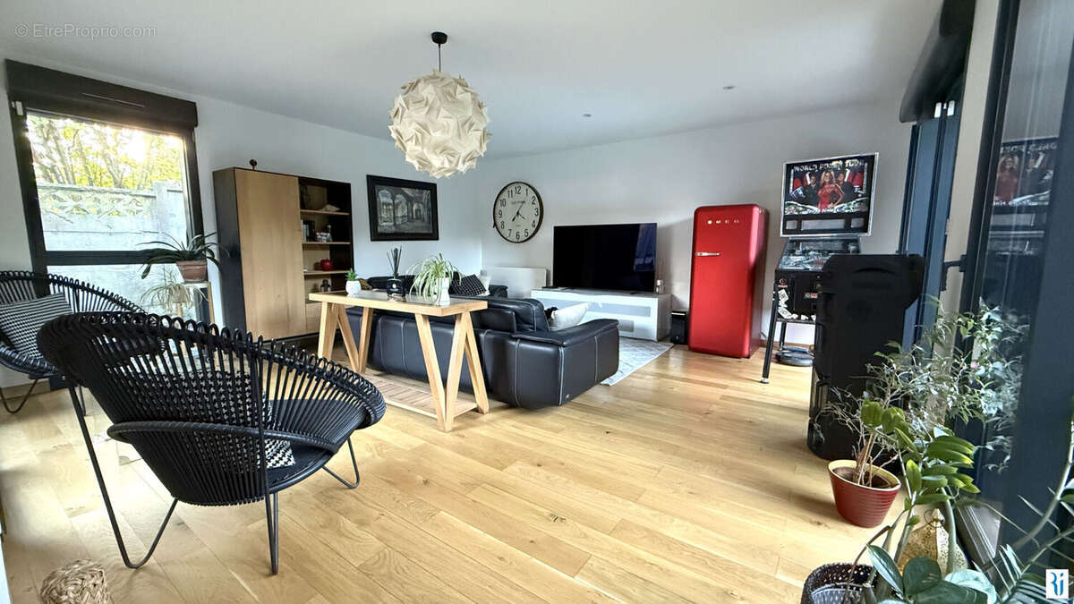 Maison à MONT-SAINT-AIGNAN