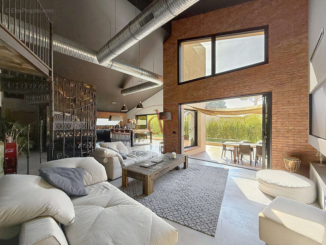 Superbe villa contemporaine 4 faces - plain pied - photo 7