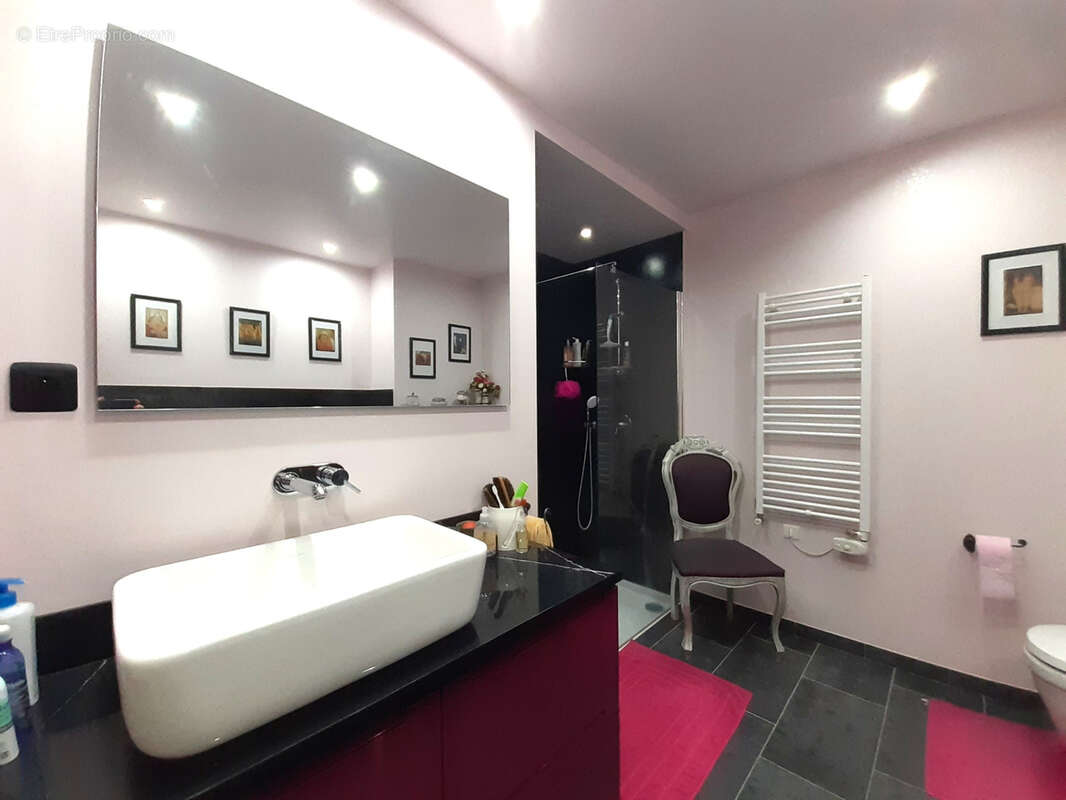 Maison à SAINT-GENIS-DES-FONTAINES