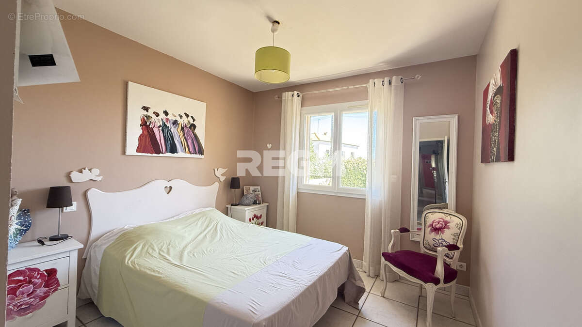 Villa de plain-pied 122 m2 sur parcelle de 1294 M2 - photo 8