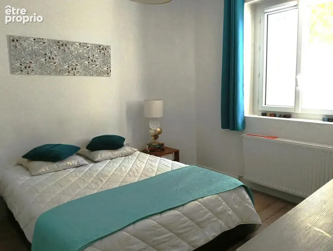 Maison en Pierres rénovée, 3 Chambres, garage, jardin, terrasses - photo 9