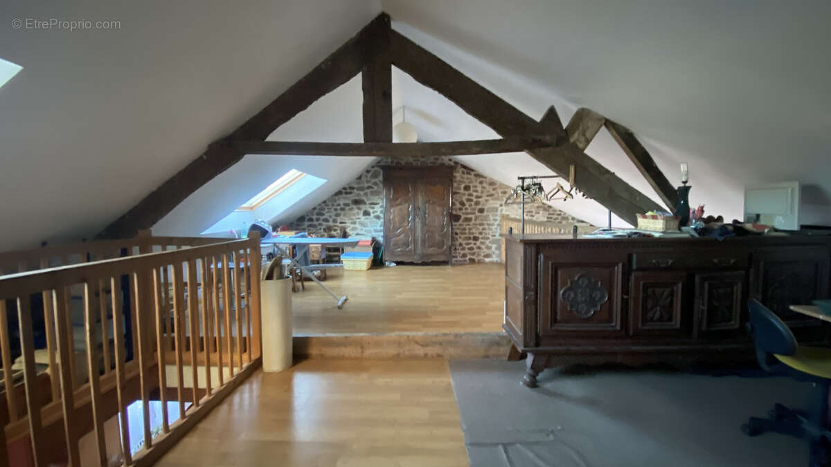 Maison à SAINT-PIERRE-EGLISE