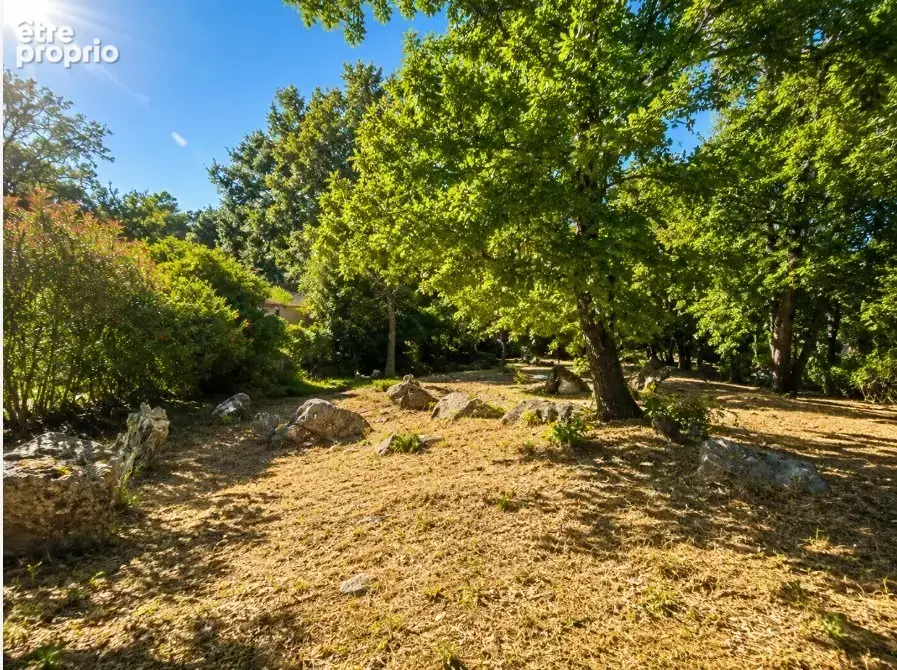 Terrain 981 m² à vendre à La Celle (83170) - photo 2