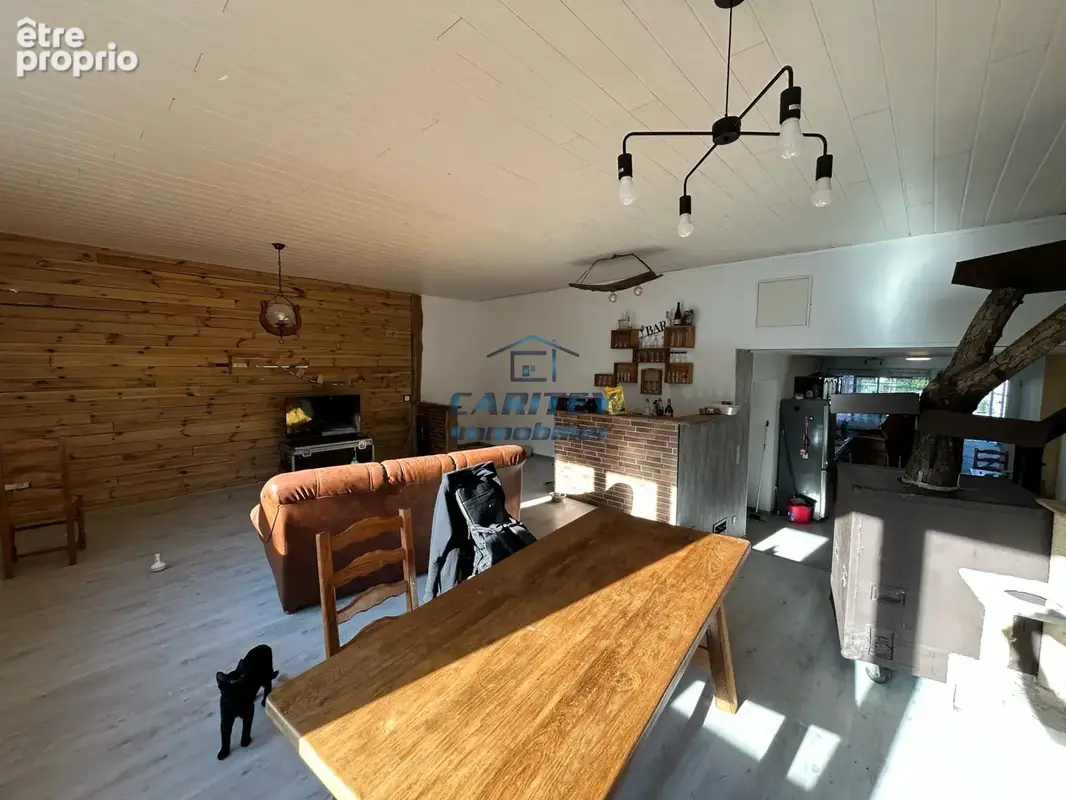 Maison de 147 m2 avec grand atelier et terrain de 10 ares 85 caCARITEY Immobilier vous présente cette belle o - photo 6