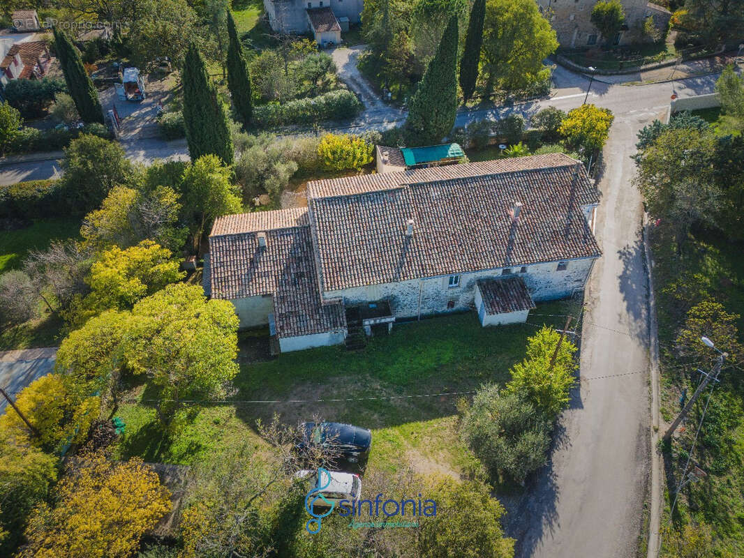 Maison à GARRIGUES-SAINTE-EULALIE