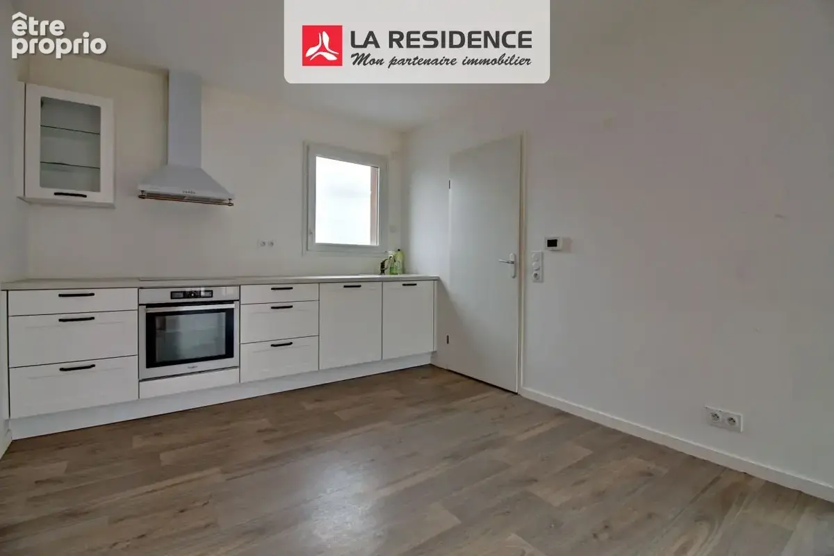 Appartement 3 pièces 58 m² à vendre à Carrieres-Sous-Poissy (78955) - photo 3