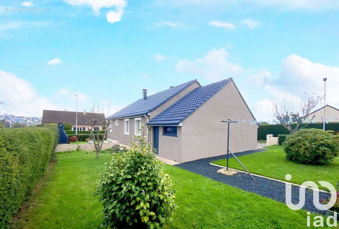 Photo 3 - Maison à EQUEURDREVILLE-HAINNEVILLE