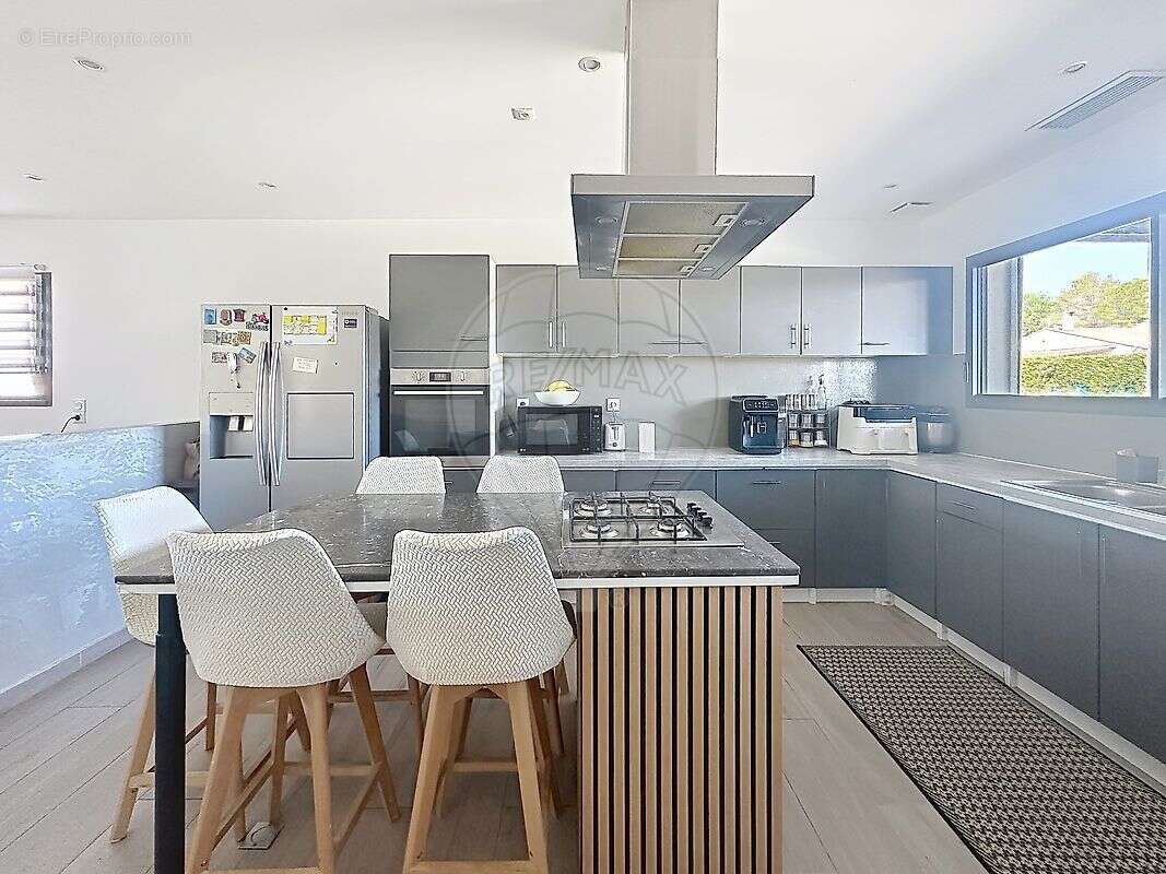 Maison à SAINT-GENIES-DE-MALGOIRES