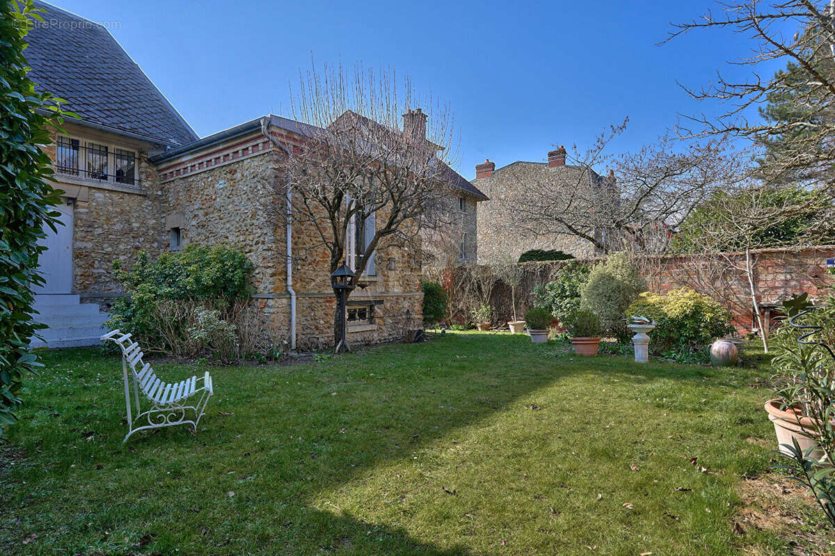 Maison à SAINT-GERMAIN-EN-LAYE