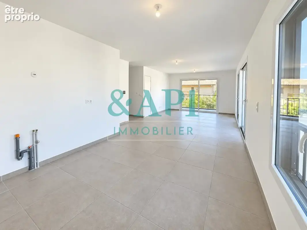 Evian les bains dans un cadre exceptionnel face lac un appartement t4 avec terrasse - photo 2