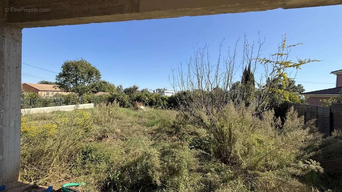 Maison à SANTA-LUCIA-DI-MORIANI