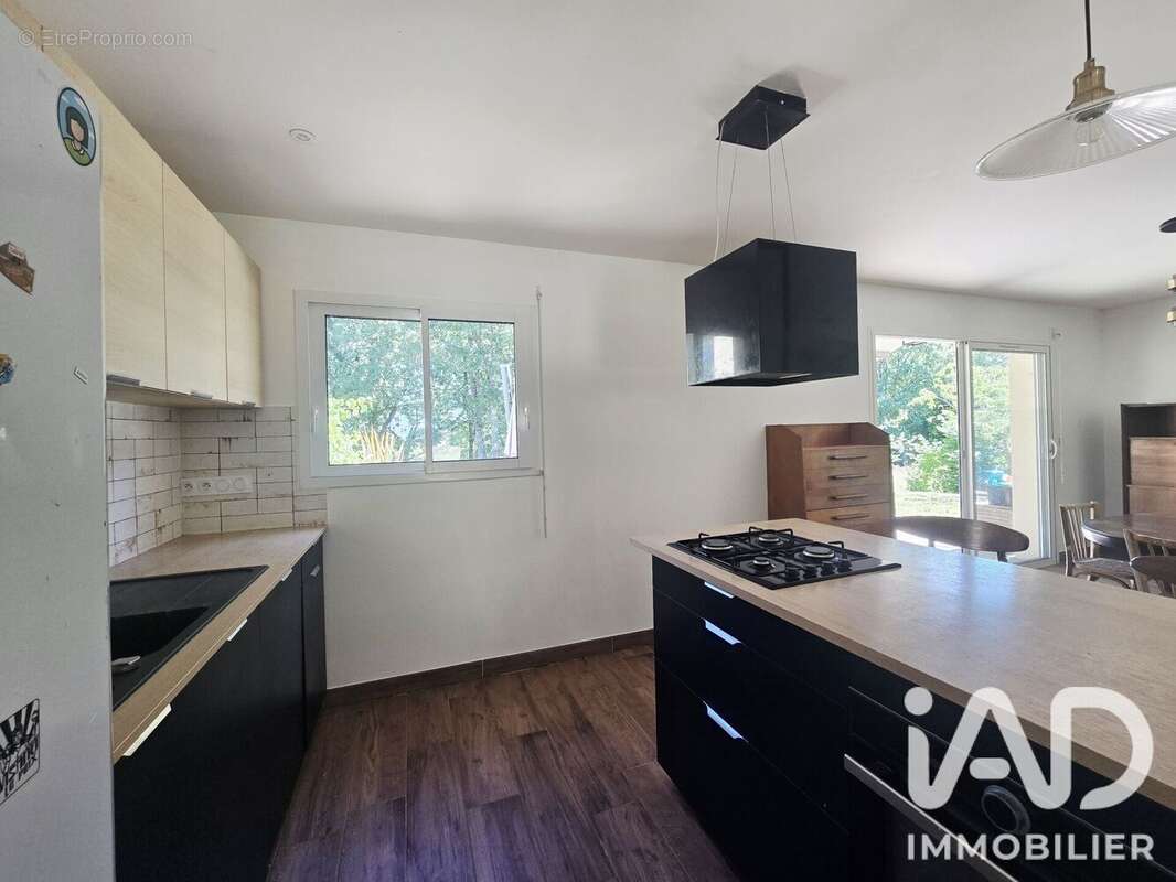 Maison 132 m² à Luzech  - photo 3