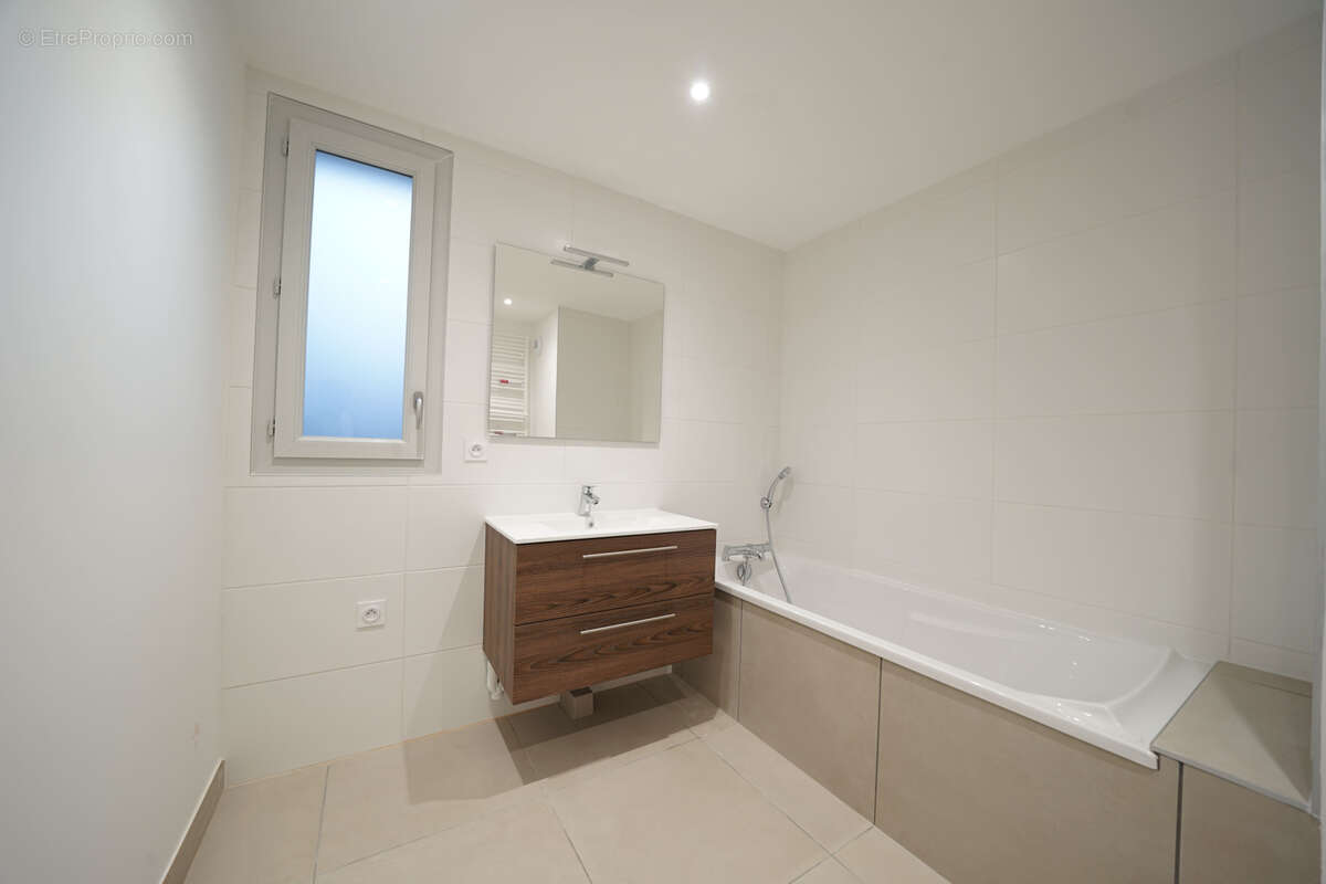 Appartement à SASSENAGE