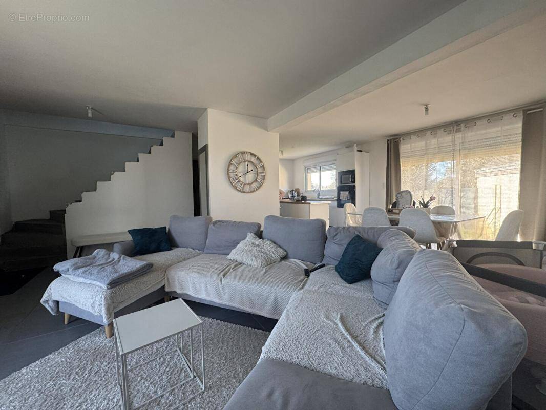 Maison à CHAMBRAY-LES-TOURS